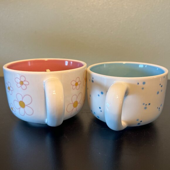 Pair of Surprise Wide-Mouth Ceramic Mugs w/ 3-D Peek-a-Boo Snail & Blue Whale - Picture 8 of 11